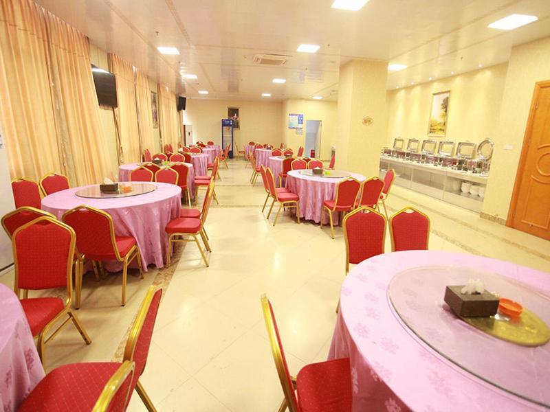 Vienna International Hotel Guigang Hecheng Road Экстерьер фото